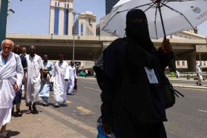 Tips Berjalan Kaki Jarak Jauh Selama Haji