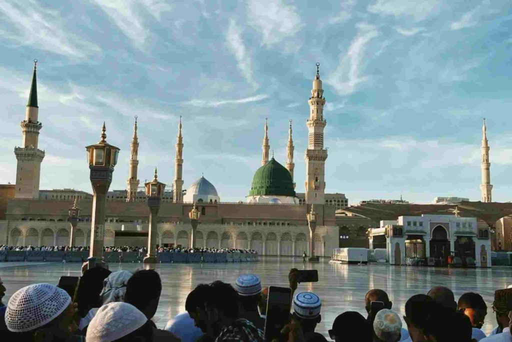 Panduan Ibadah di Masjid Nabawi