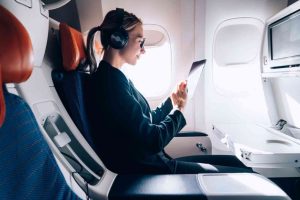 Maskapai dengan Kabin Nyaman untuk Perjalanan Panjang