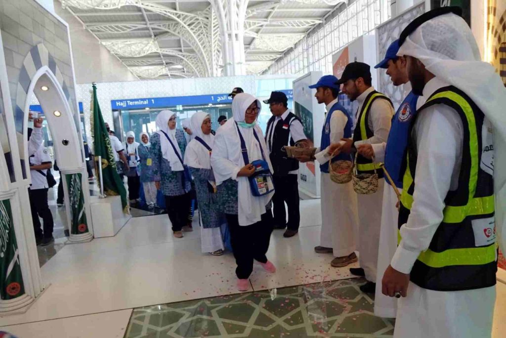 Perbandingan Harga Paket Haji Beberapa Travel