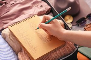 Tips Aman Membawa Dokumen Penting