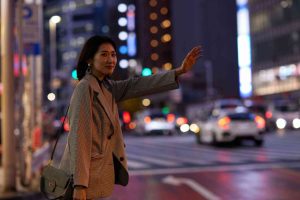 Tips Perjalanan Aman di Malam Hari